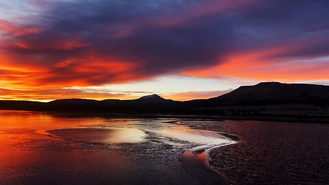 HIKING EXPLORING (4K) North Shore Fishing Pier @ Haystack Reservoir | Sunrise in Central Oregon!