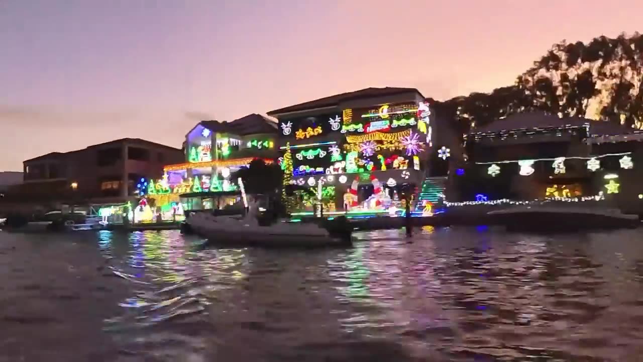 Mandurah Christmas Lights Cruise Jan 2025