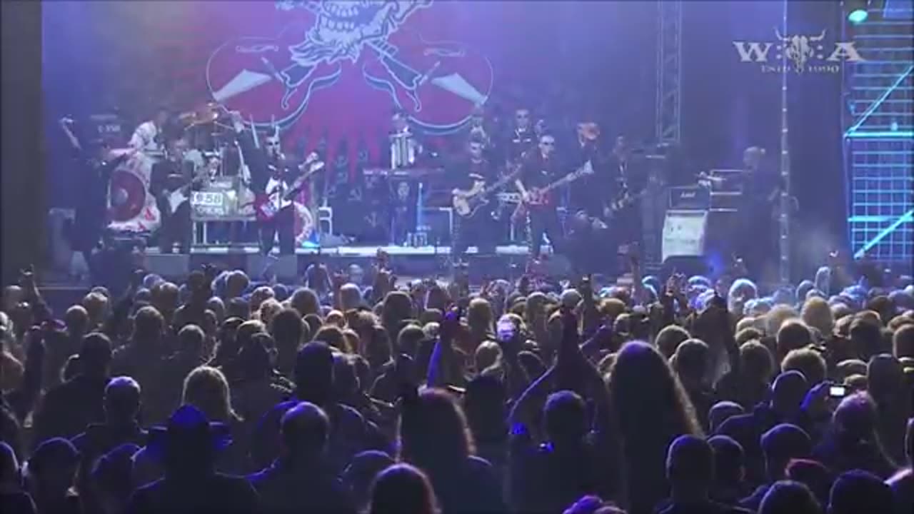 LENINGRAD COWBOYS - Let there be Rock (Subtítulos español-inglés) Live 2012