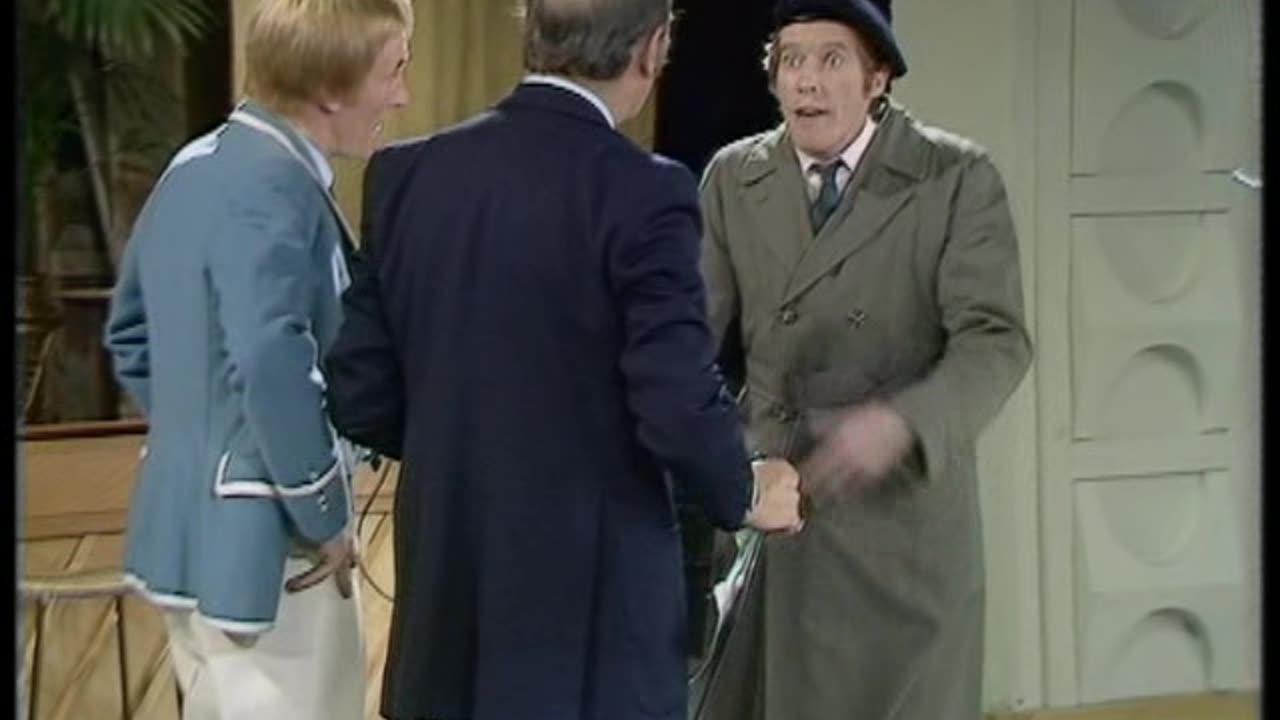 some mothers do have em s2 e4 frank and marvin