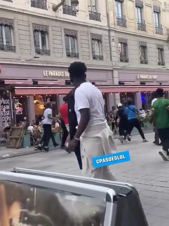 More africans fighting each other in Europe