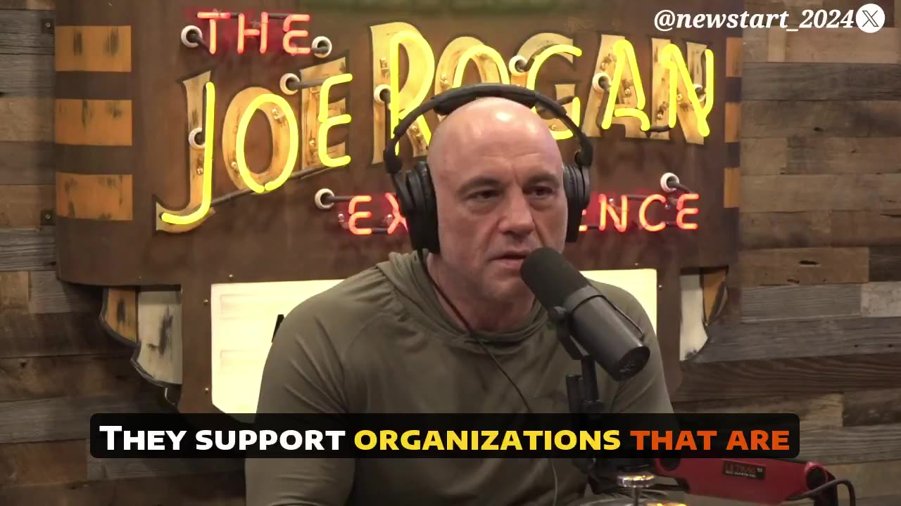 Joe Rogan w' Bret Weinstein: "They're in the business of selling medicine."