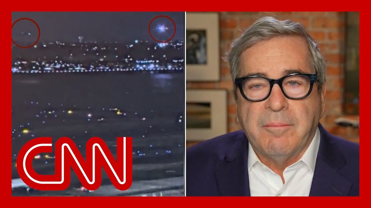 What expert noticed in new videos of plane collision