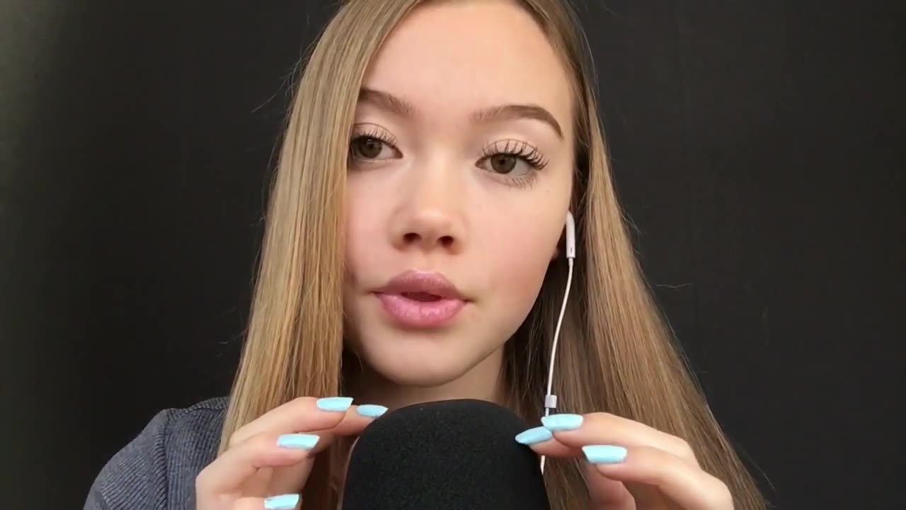 ASMR_ MOUTH SOUNDS WITH MIC SCRATCHING