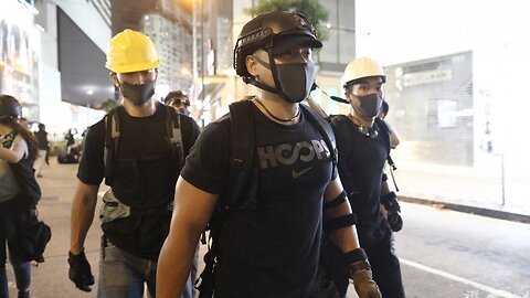 Hong Kong policemen disguised themselves as protesters