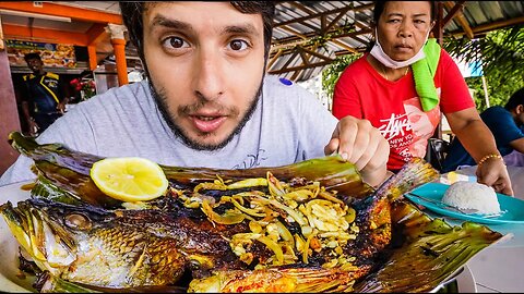 AMAZING Grilled Fish in Malaysia! 🇲🇾 IKAN BAKAR