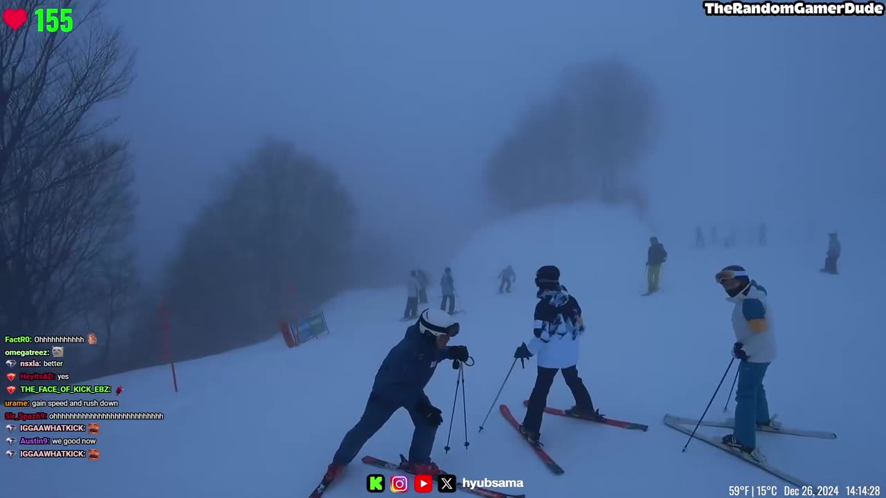 Kick Streamer Hyubsama takes on the slopes⛷️😂
