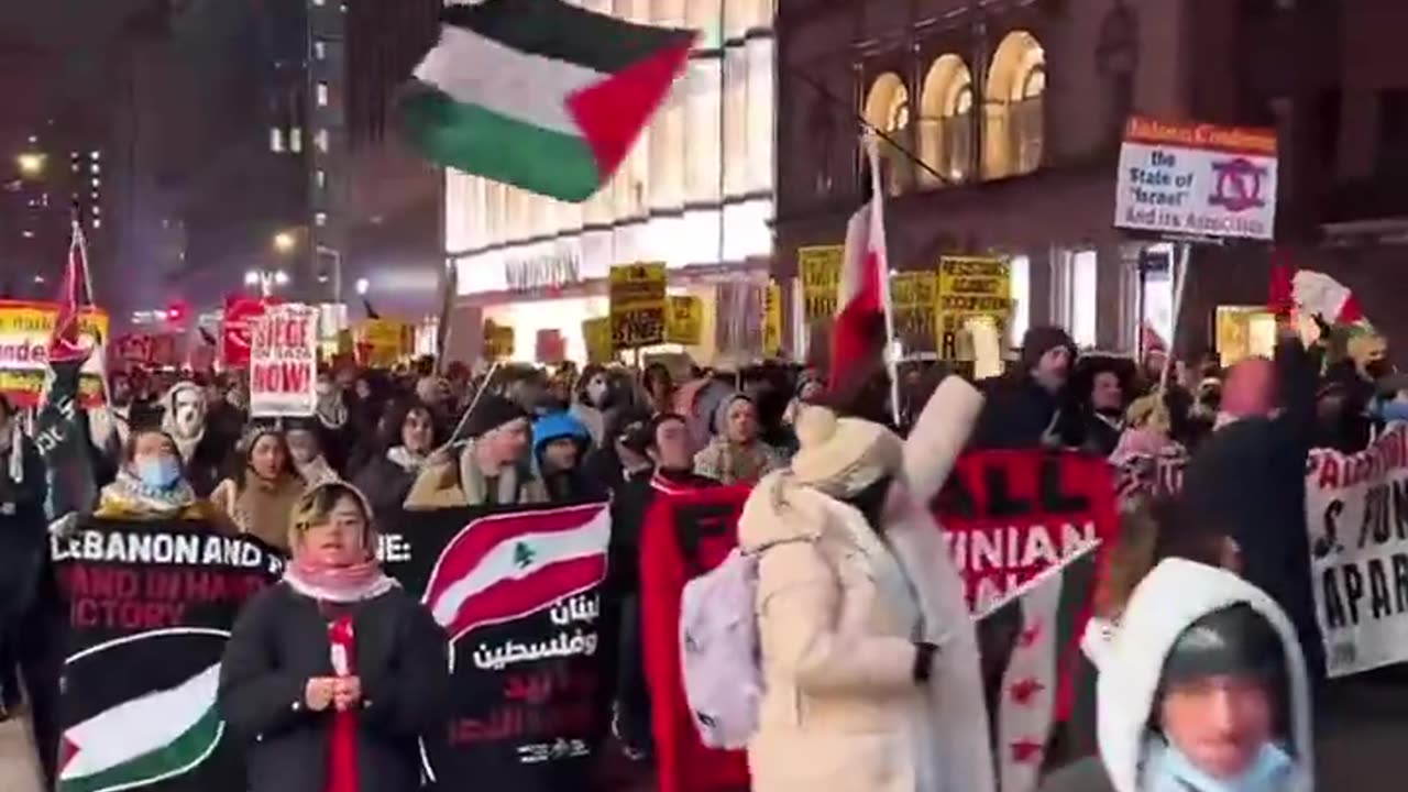 Palestinian mobs are currently blocking off NYC despite getting a ceasefire