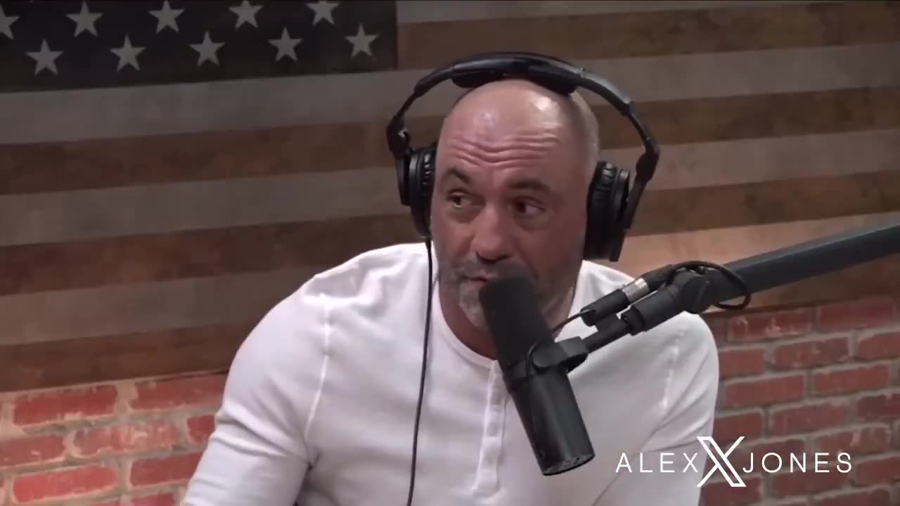 Joe Rogan Admits Alex Jones Told Him About Jeffrey Epstein Over A Decade Ago.