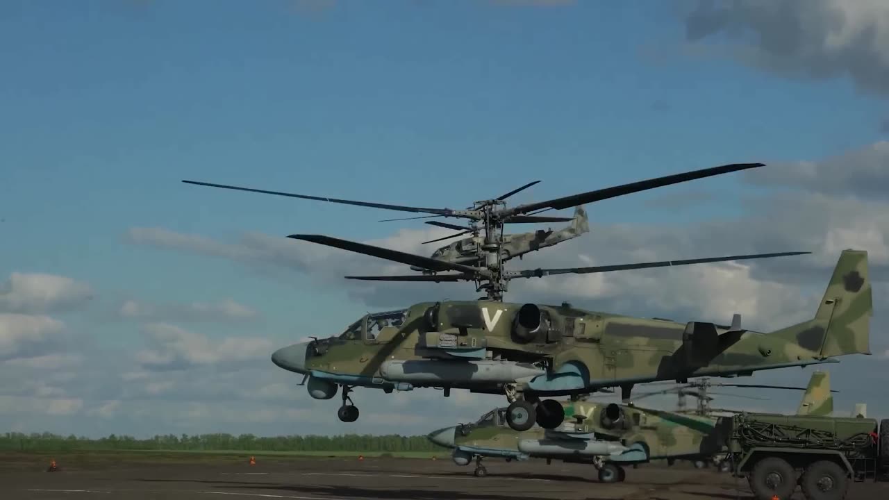 Intense Russian Assault on Ukrainian Positions – Part 12