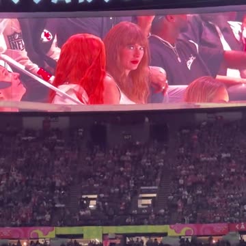 Taylor Swift Awkwardly Looks Around While Receiving Loud Boos At Super Bowl