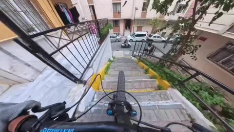 Wow!! What an amazing downhill bike riding