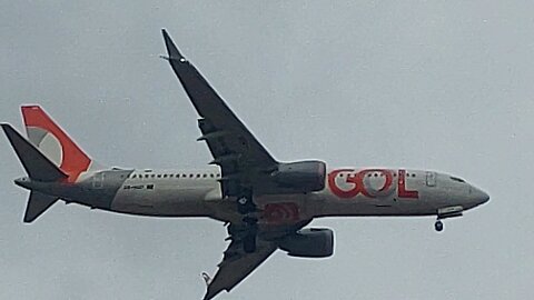 Boeing 777-200ER F-GSPX coming from Paris and Boeing 737 MAX 8 PR-XMP from Guarulhos to Fortaleza