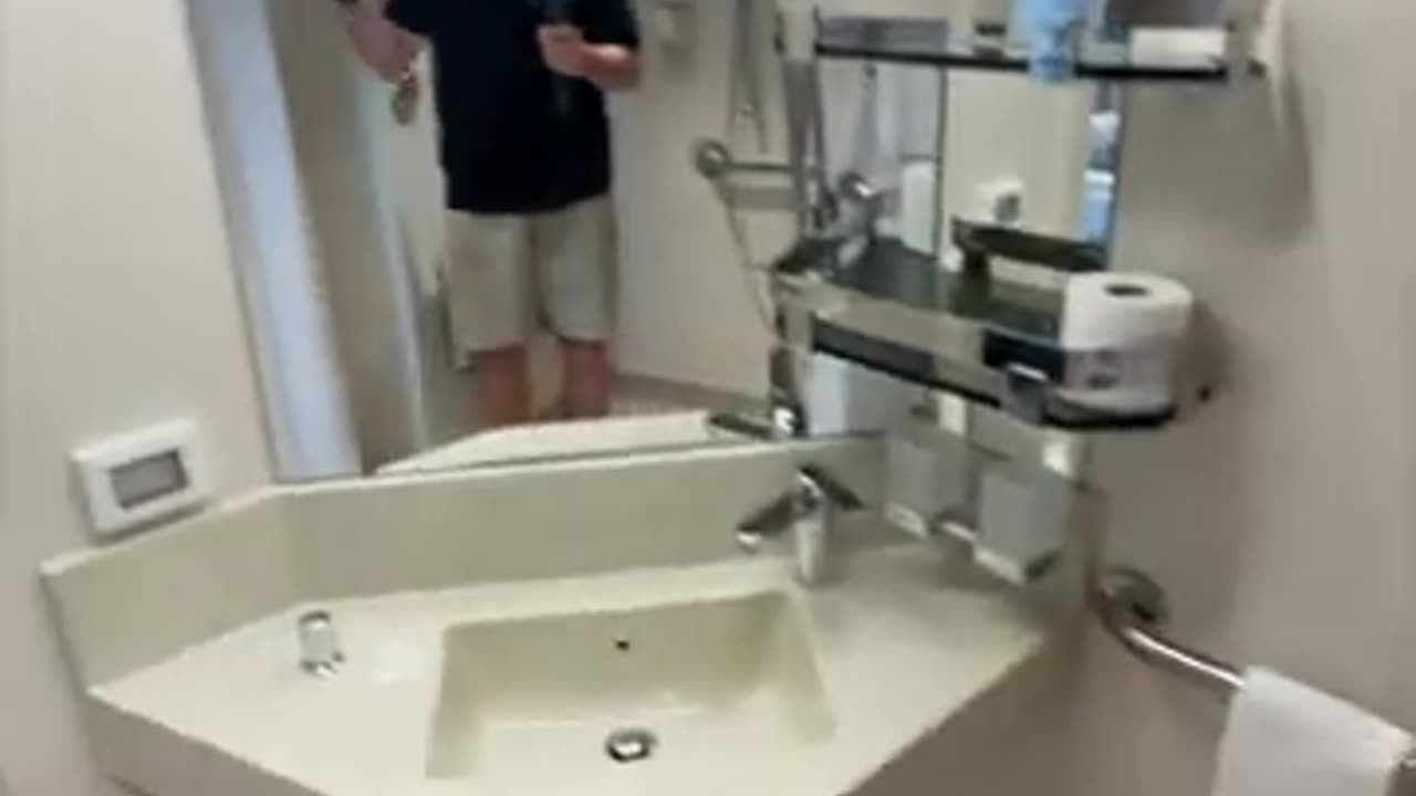 MSC Seascape Oceanview Accessible Cabin | Tall Man's Cruise Adventures