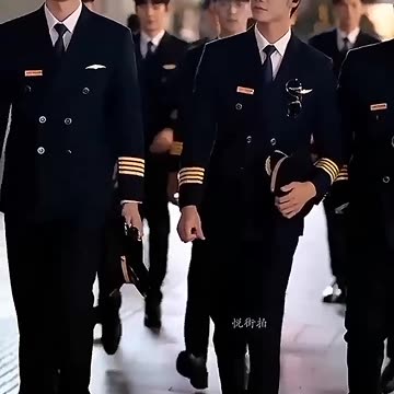 Skyward Heroes: Spotlight on Pilot Cosplay