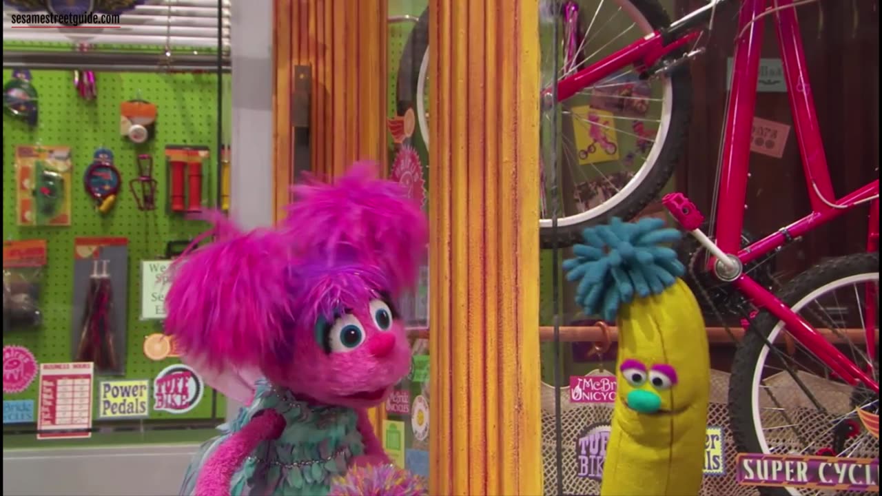 4733