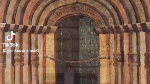 Giant doors Part 2