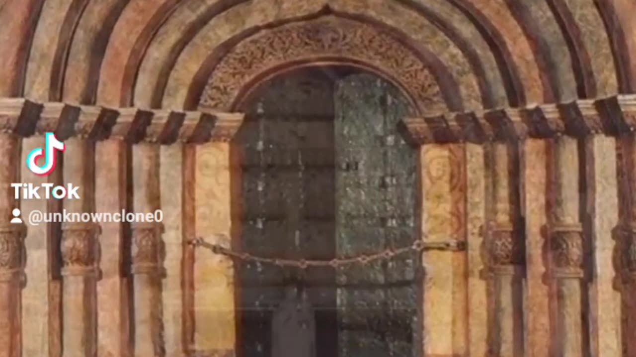 Giant doors Part 2