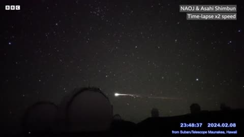 Huge fireball shoots across HawaiI