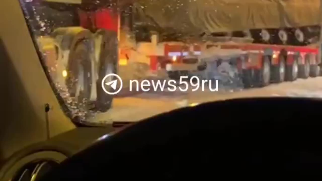 Magnolia self-propelled howitzer collided with another vehicle in Perm, Russia