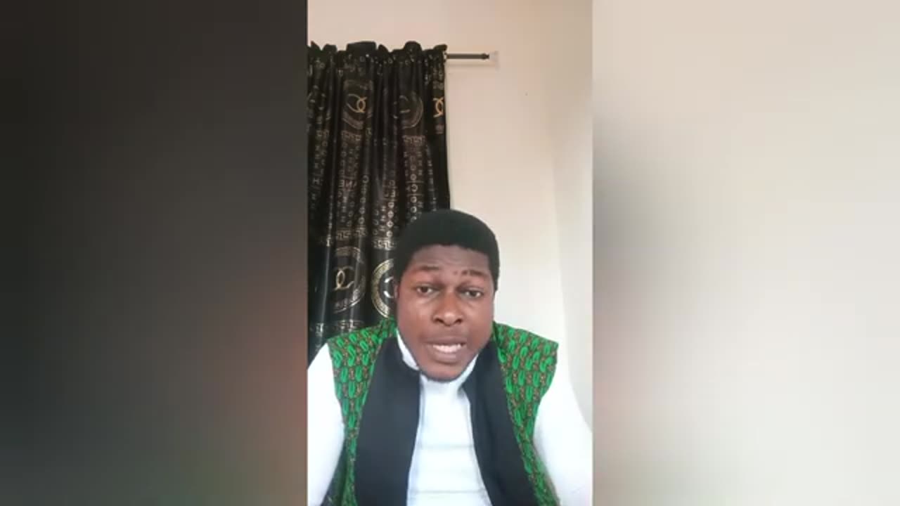 The young prophet is explaining the secreate of prophet TB Joshua .