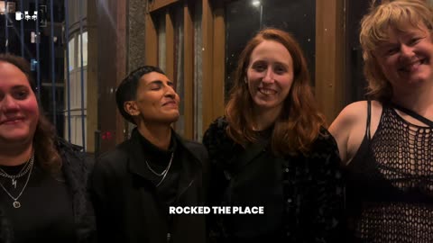 Backstage with...Dogviolet | Cupchairs.com