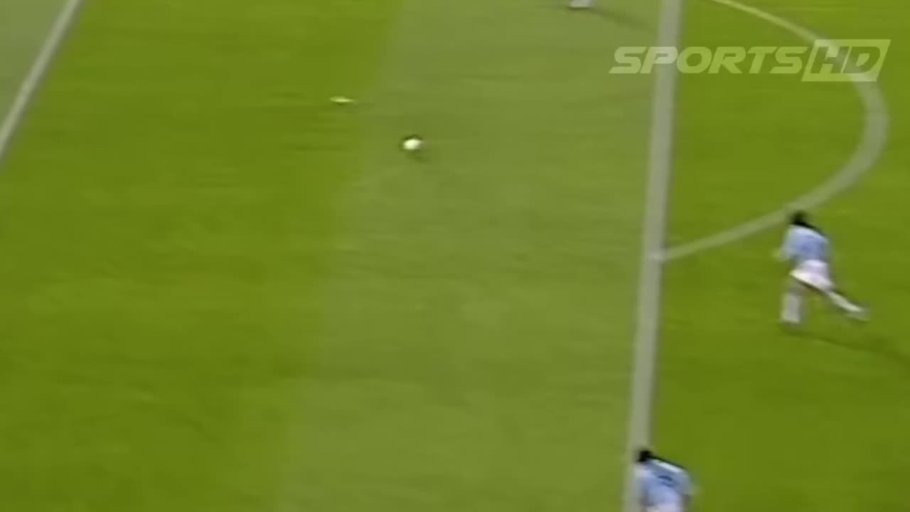 Ronaldinho's Spectacular Play: The Golden Pass Moment