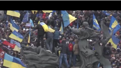 Sen Chris Murphy in Ukraine encouraging the coup.