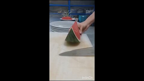 do you like the video of cutting watermelon with knife