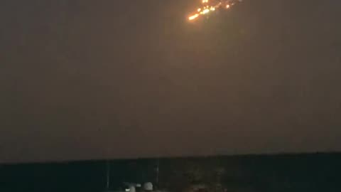 💥Starship test flight 8 breaking up as seen over the Bahamas
