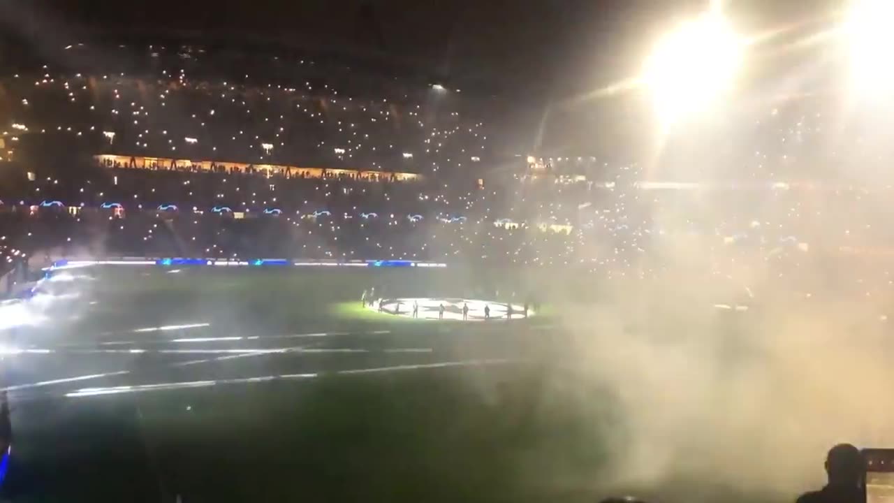 Manchester City vs FC Copenhagen (UEFA Champions League) splendid atmosphere