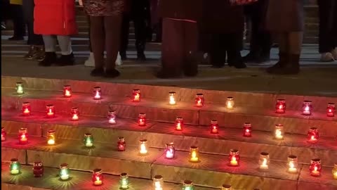 In Kyiv, hundreds of candles were lit on Maidan Nezalezhnosti in memory of the