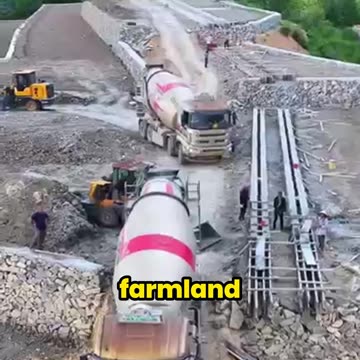 China’s SHOCKING Farming Secret on Mountains!