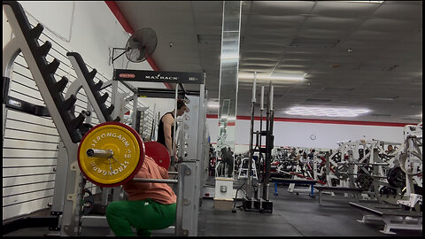 BACK SQUATS 150KG/330LBs for 5 Reps