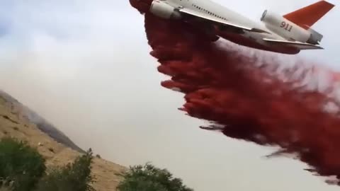 DC-10 Retardant Drop, Carlton Complex Fires