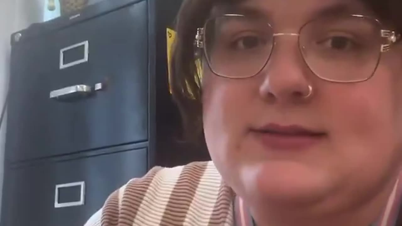 Teacher who’s a man pretending to be a woman suggests students can learn