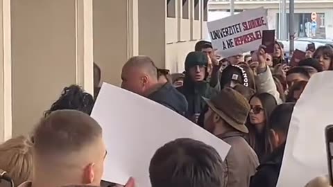 ПРОТЕСТИТЕ В НОВИ САД