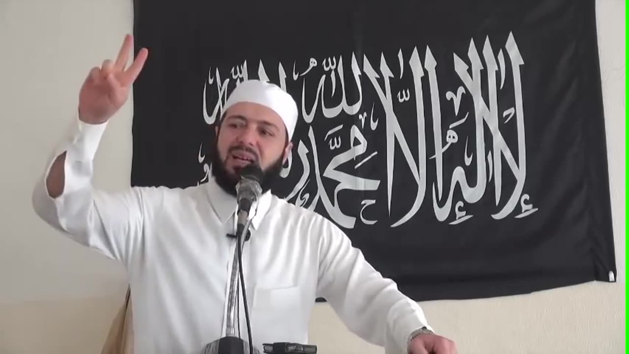 لا ترفعوا أعلام الخراب، لا راية إلا العقاب