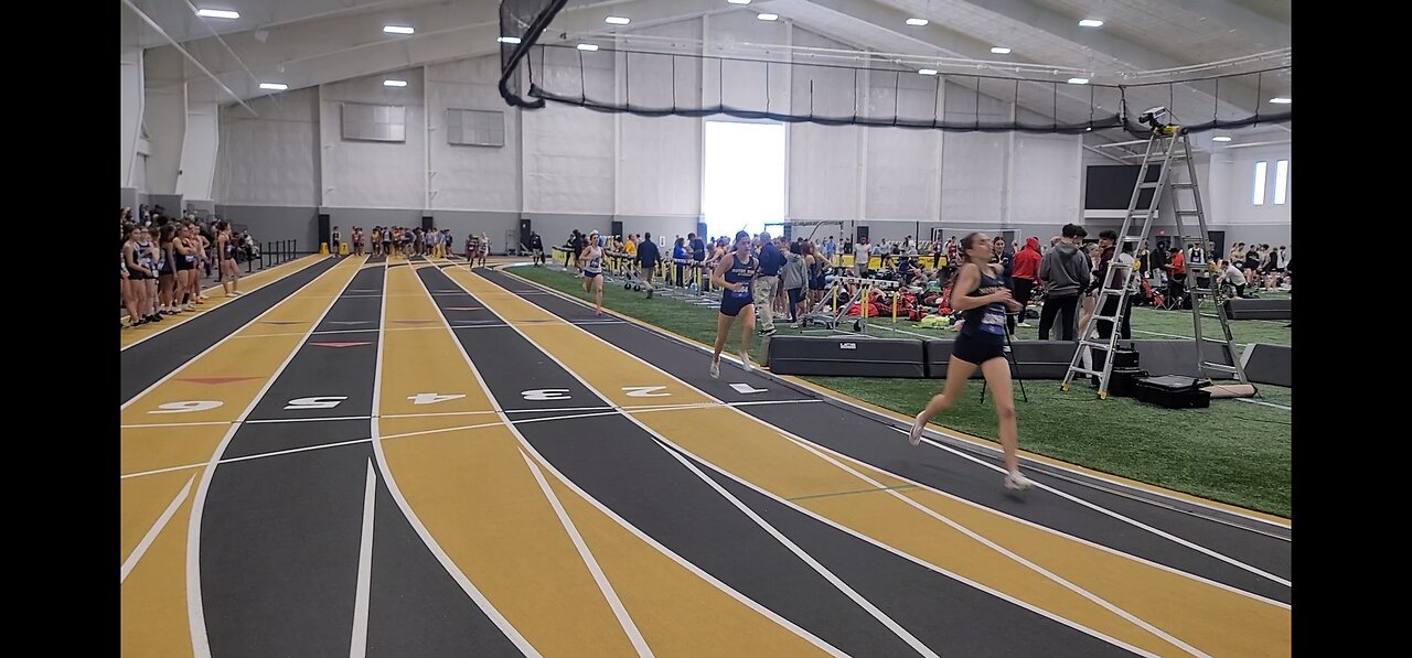 2.1.25 - Centre College Girls 400m NDA Heat