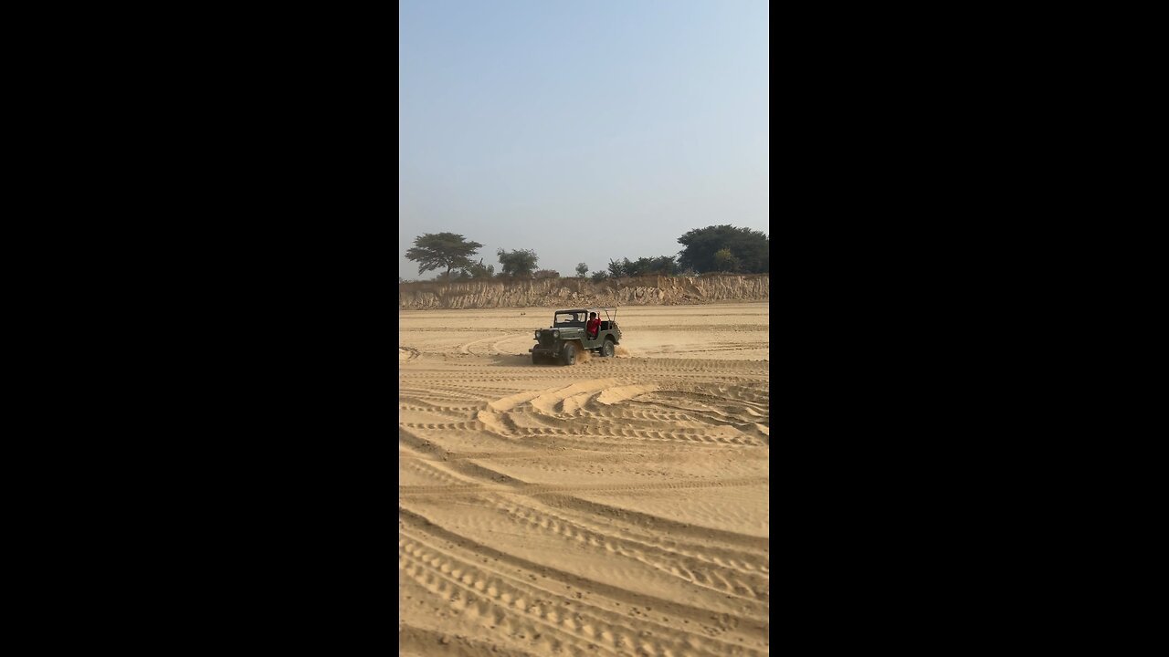 Off-roading by jeep 4x4