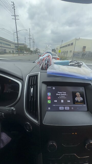 Lil Wayne - Piano Trap (Playong) while driving