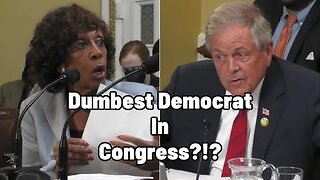 Maxine Waters Makes Fool Of Herself...GOP RepEDUCATES Her About How Credit Scores Work