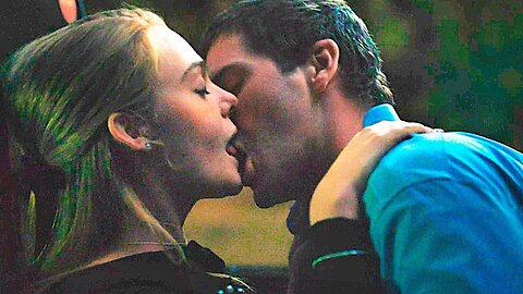 The Girl from Plainville 1x05 - Kiss Scene — Michelle and Coco Elle Fanning and Colton Ryan