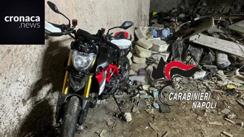 Negli antichi sotterranei di Napoli scoperte moto rubate da 50mila euro