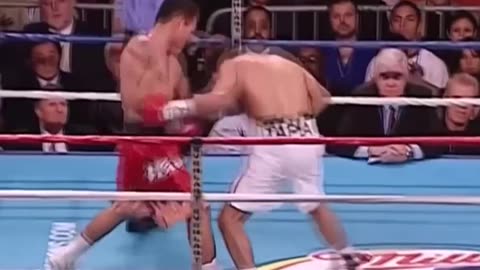 Manny Pacquiao vs Marco Antonio Barrera