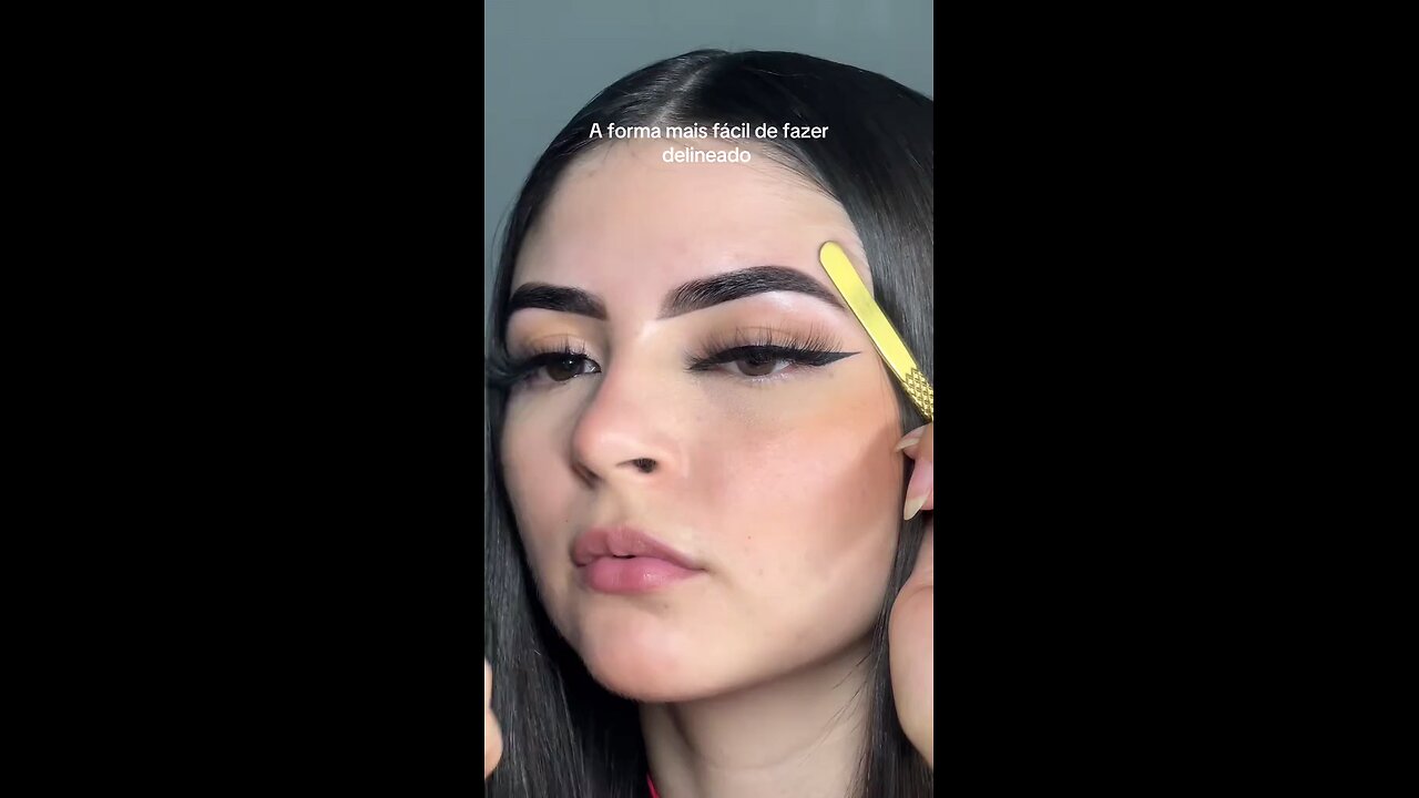 Eyeliner for beginners