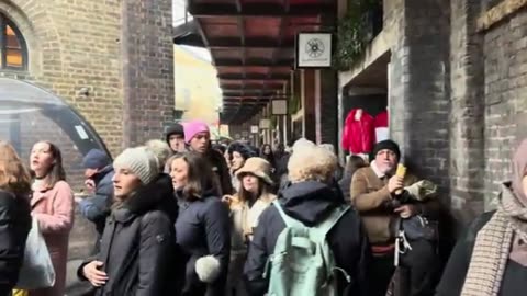 The Flavors of the City: London Street Food Narratives