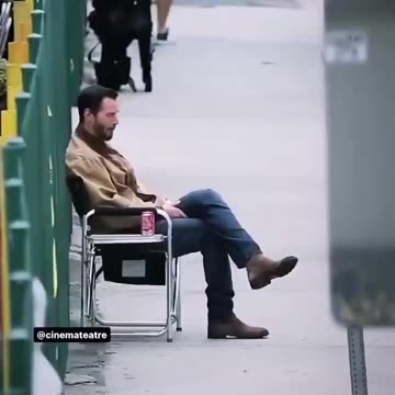 Keanu Reeves is the most humble and charismatic actor in the world