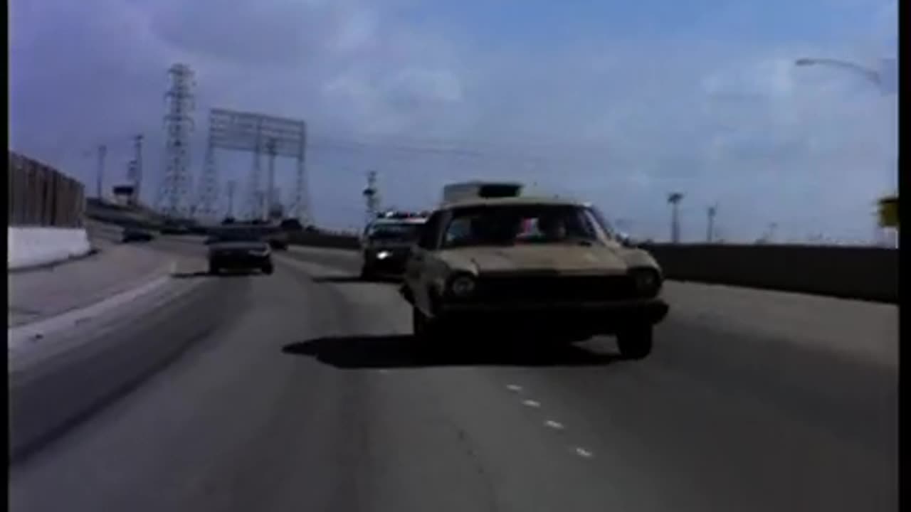 Roaage aka Runaway Car 97 - Full Car Chase Movie