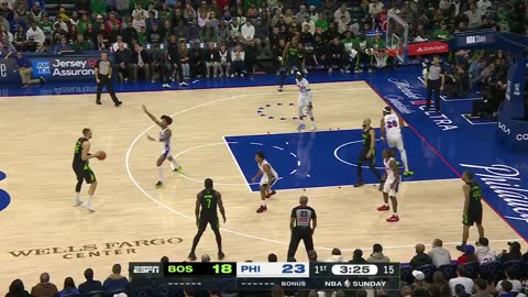 NBA - KP lets the 3 rip from deep!